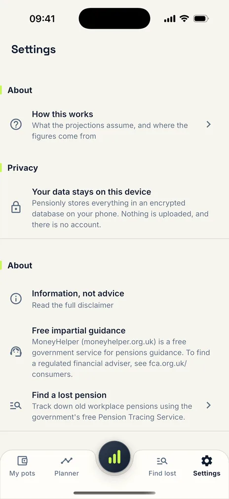 Pensionly settings showing the on-device privacy statement and the information-not-advice notice